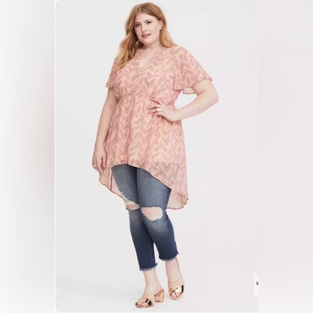 Like New Torrid Outlander Lexie Floral Chiffon Hi-Lo Babydoll Tunic - Picture 3 of 16